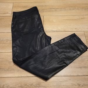 Divine Rights of Denim Ankle Crop